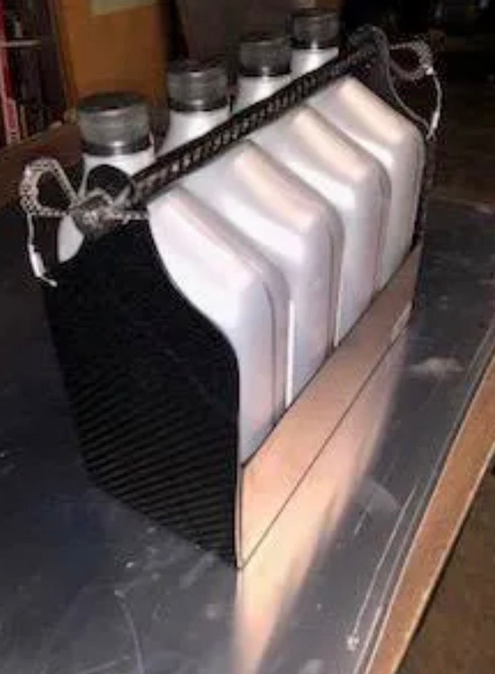 4 Qt. Oil Holder Carbon Fiber